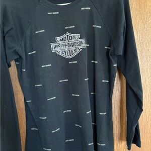 Harley-Davidson Black Long Sleeve Tee with Logo Pattern